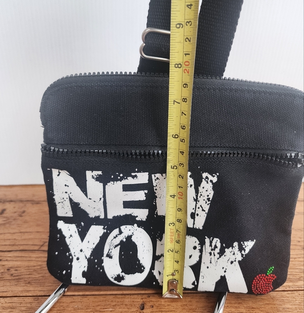 Bold Black and White Crossbody Bag with Urban Style